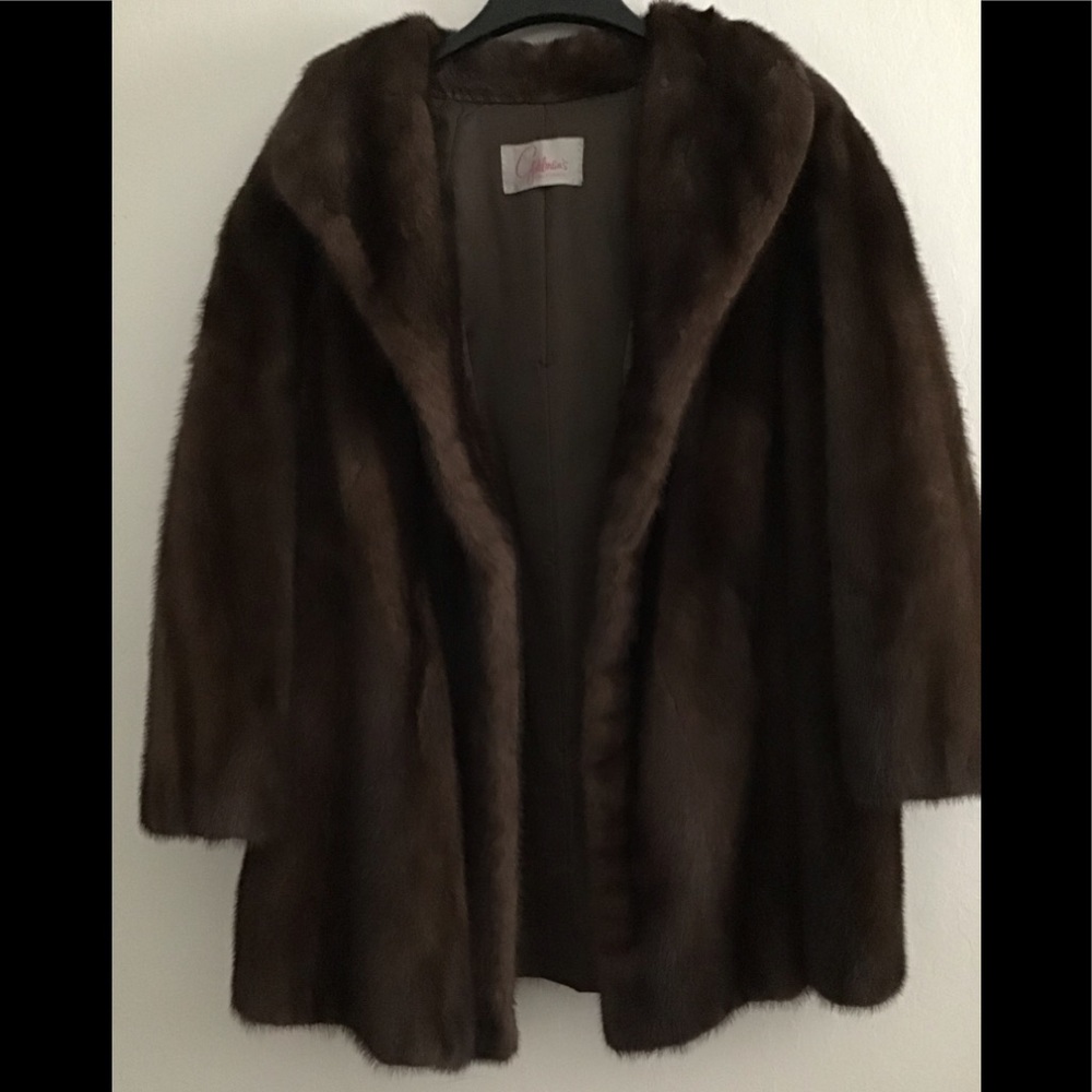Mink Coat - Picture 2 of 5